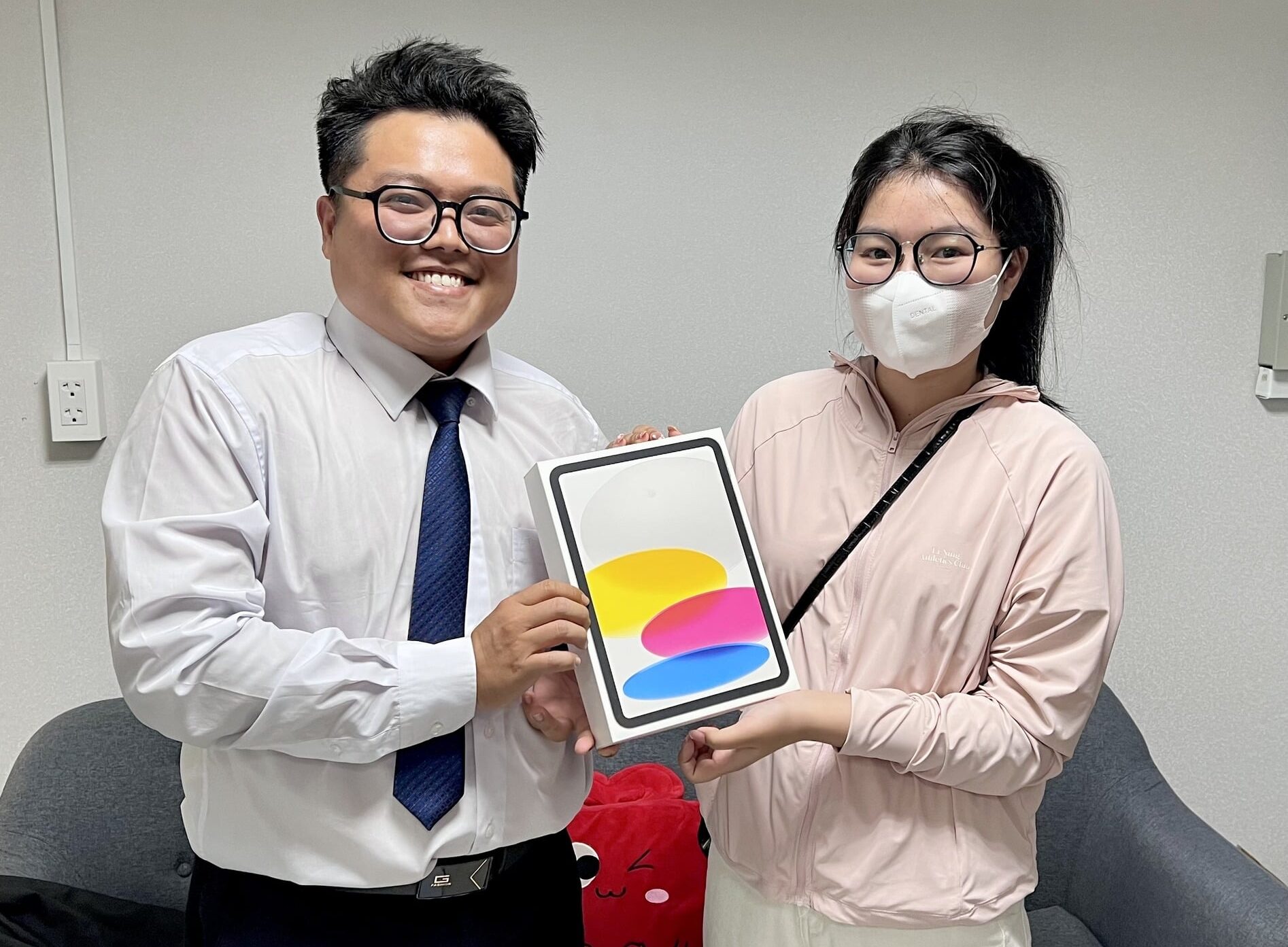 Ảnh: Quà tặng iPad dành cho khách hàng chung cư gần metro Bcons City - Green Diamond.